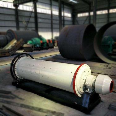 恒宏白硅石砂自磨机 石英砂球磨机工厂 陶瓷超细粉加工机器