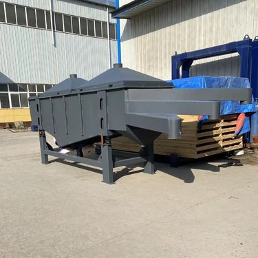 全不锈钢直线筛 超英定制 非标振动筛配置好 化工颗粒分级筛