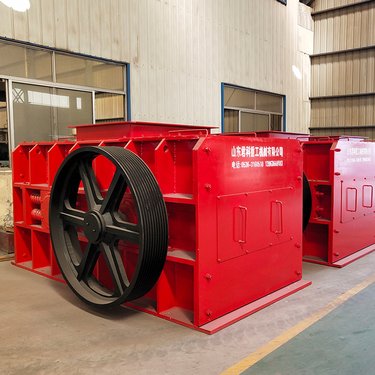 君科 鹅卵石制砂机 对辊破碎机 矿物矿用 粒度均匀