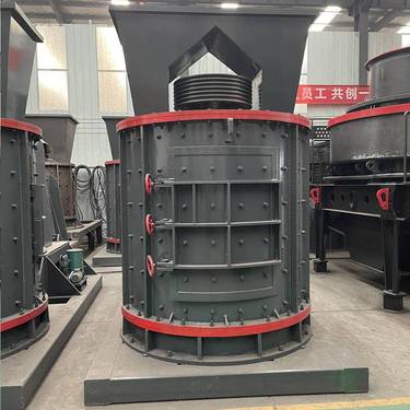 煤矸石复合式破机 四层转子板锤制砂机 碳酸岩石粉机