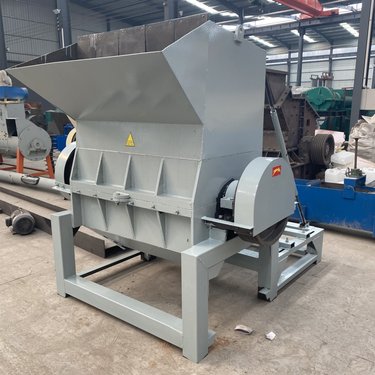 塑料管材冰箱外壳复合材料高速破机 800型保险杠粉机