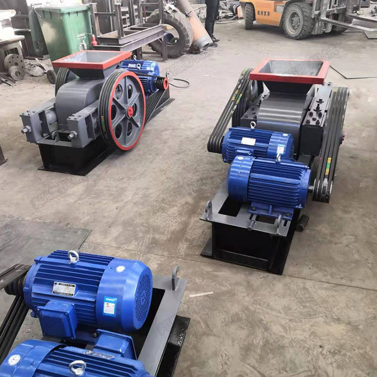 邦隆2PG610X400酥脆物料焦炭破碎机小型对辊式细碎机辊破机