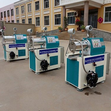 胜龙供化妆品大型油漆直筒食品制漆化工卧式砂磨机