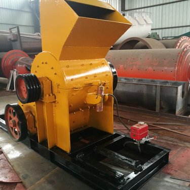 环保无筛底双级破碎机使用使用寿命长只换锤头不换锤柄 吉宏机械