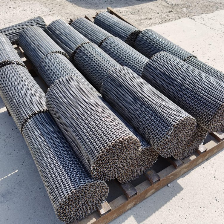 威诺 订制炉用网带 310S耐高温淬火炉人字形不锈钢网链