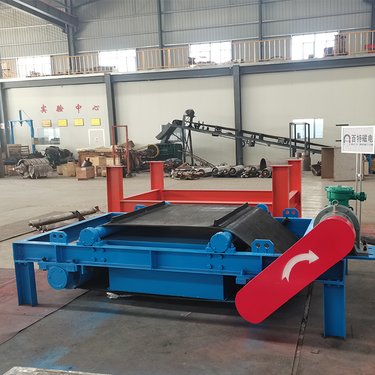 煤炭、粮食、矿山可用永磁自卸式磁选机 防尘、防雨、耐腐蚀