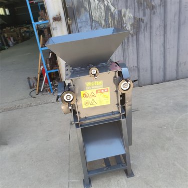 宏德 燕麦粥片挤扁机 拉丝对辊黄豆压扁机 35型花椒籽破碎机