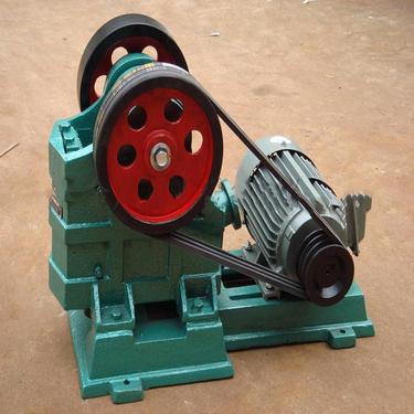 移动对辊破碎机 颚式废钢粉碎机 石料复合破石机