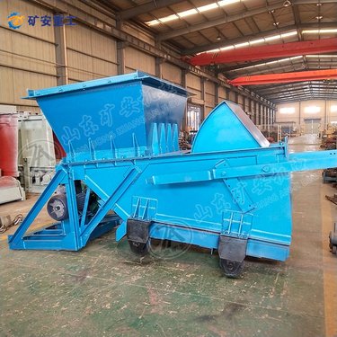 K3给煤机矿山选煤厂港口用 GLW330/7.5/S往复式给料机 给煤量可调节