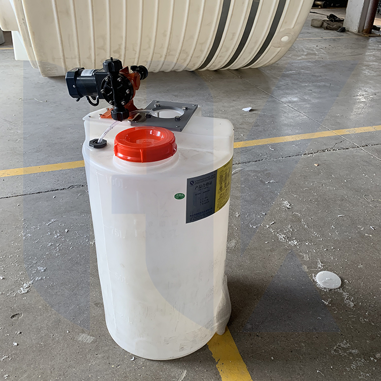 PAM/PAC加药桶 pe耐酸碱加药箱厂家 带搅拌计量箱