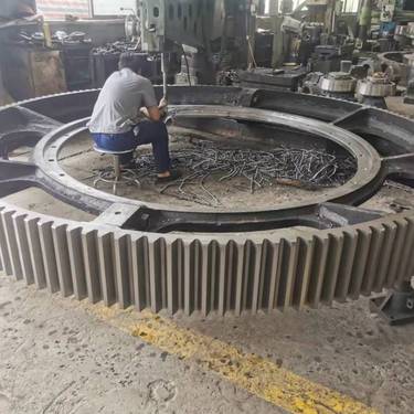 格子型球磨机端盖，中空轴，衬板,大齿圈,更换及维修,齿数156