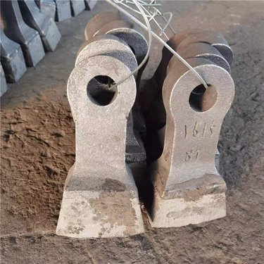 Cr26/Cr28 高铬铸铁破碎机齿锤环锤硬度强精密铸造工艺交货快