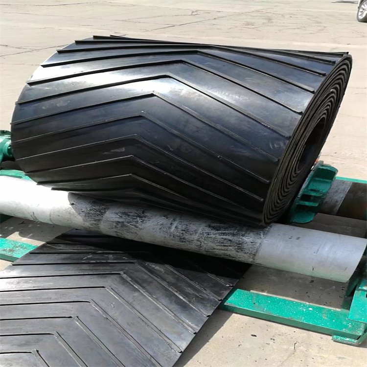 煤矿输送机用阻燃输送带 PVG输 送 带 PVC强力耐磨人字传送带