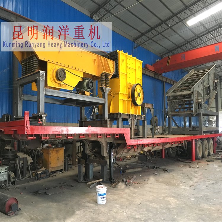 移动锤式破碎机 大中型等系列产品 粒度均匀 润洋重机