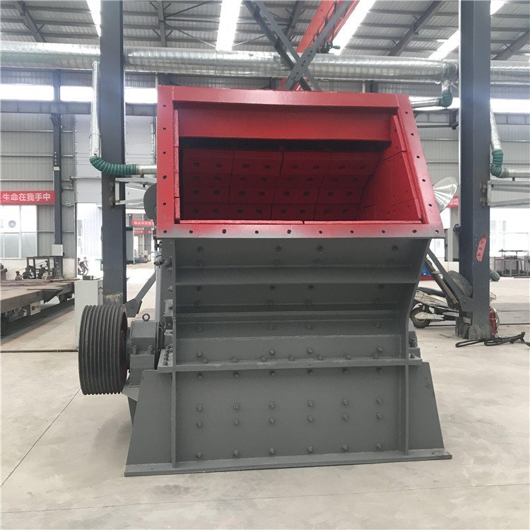 高反击式破机 铁矿石反击破机 页岩破机大型石头反击破 昆明金马