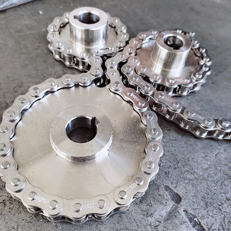 润通 304不锈钢传送链双侧弯板带耳输送链 工业食品机械链条厂家