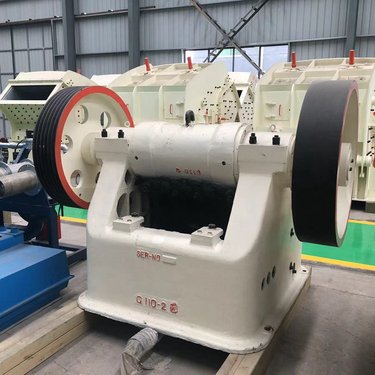 PE颚式破碎机 600*900 粗鄂破机矿山石头鄂式碎石机 融龙机械