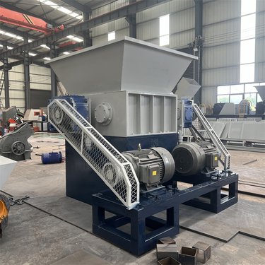 多功能汽车壳煤气罐行李箱撕碎机 窗帘海绵皮革粉碎机 生铁铝破碎机