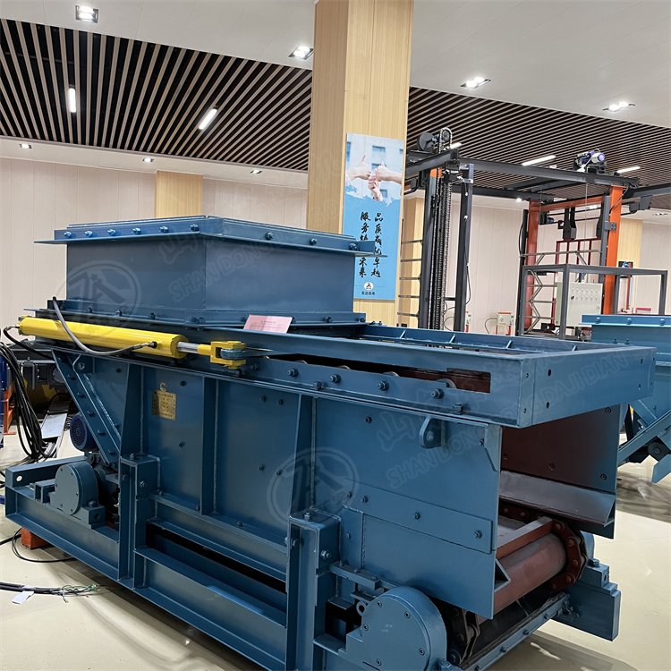 GLL3300/22链式给煤机 链板式给料机 液压闸门刮板式给料设备