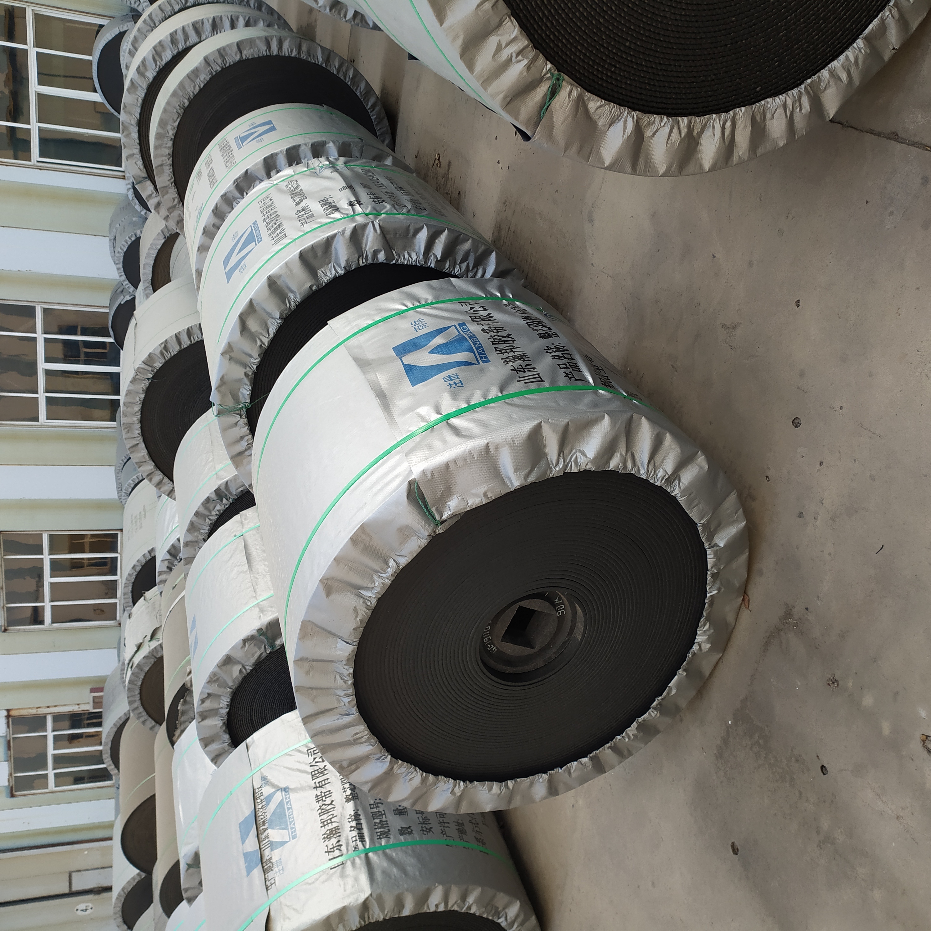 pvc/pvg聚酯输送带 滑输送皮带 使用范围广 交货快