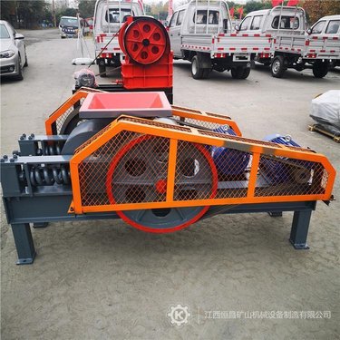 镍矿破碎设备时产60吨2PGY800×800对辊式制砂机恒宏机械