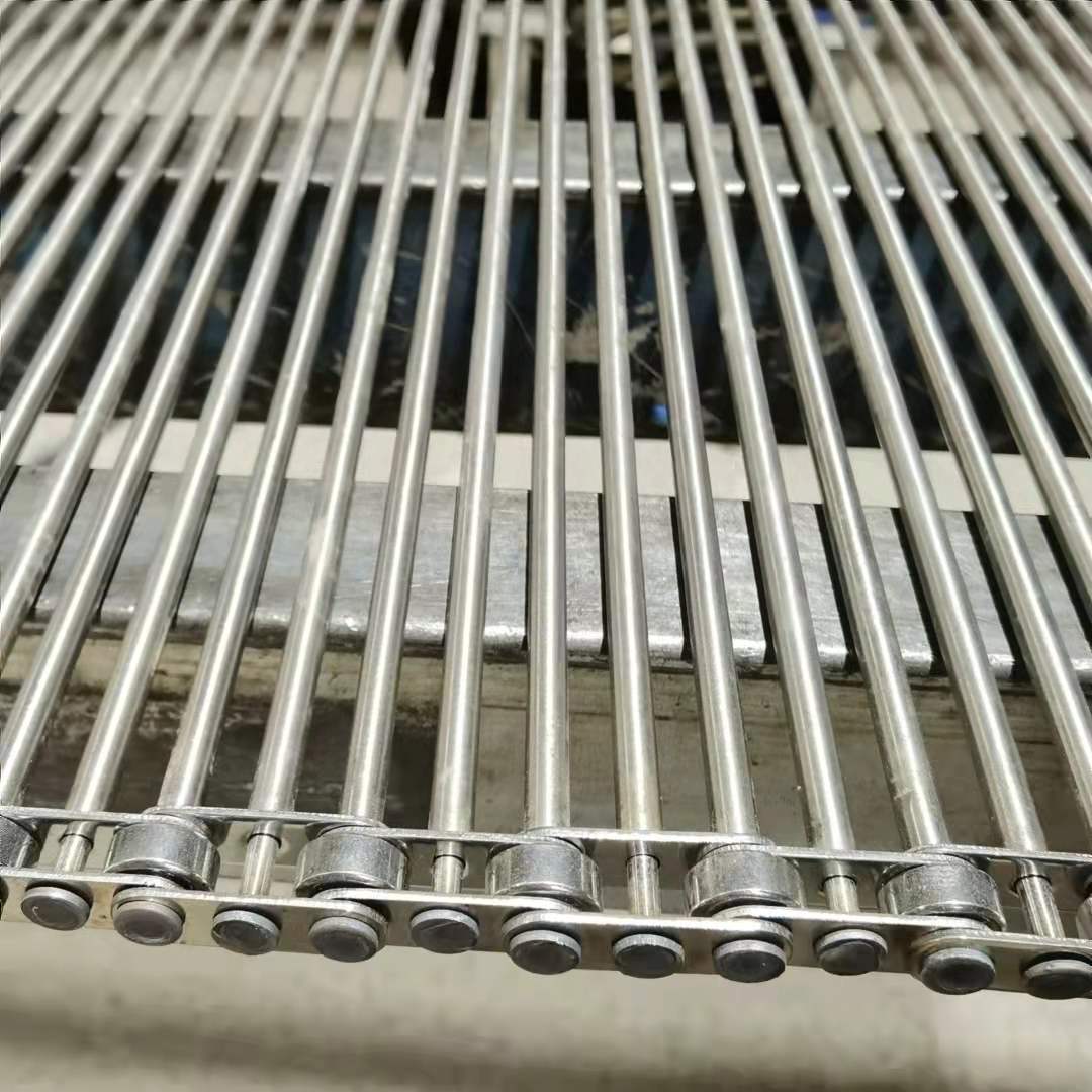 供应不锈钢支轴链 肉食品链条式输送带流水线 承重能力强
