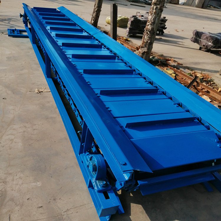 爬坡链板输送机 全新碳钢链式运输机 石料厂皮带机y2