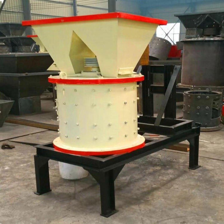 石灰石青石大产量破机 博之鑫石英石细制砂机 复合风化石制砂机 多锤河卵石破机 厂家供应小型制砂机