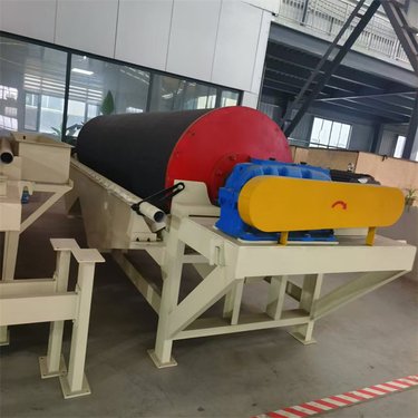 永磁筒式湿式磁选机 华临 矿山开采用 货源充足