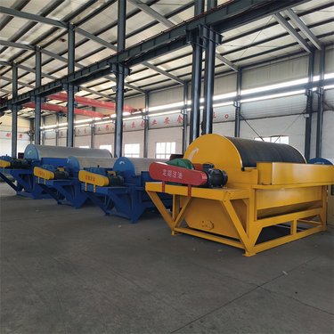 湿式磁选机 磁场分布均匀 三星电磁 除铁过滤 分选矿物颗粒