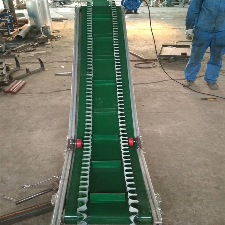 皮带机改向滚筒目的 裙边输送带厂家 pvc输送带