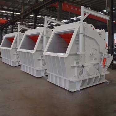 邦隆PF1010铝灰渣矿渣冶炼渣三腔液压反击式破机