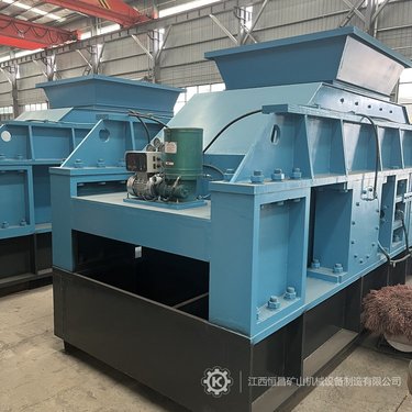 焚烧炉渣破碎设备时产110吨2PGY1200×1200挤压式制砂机恒昌机械
