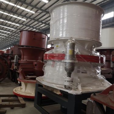 旋回式破机 旋回破设备 破比大，生产量高