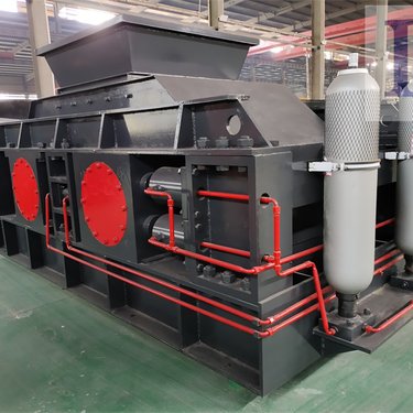 制砂机 双辊式制砂机 液压对辊机 石灰石制砂机 石英石制砂机