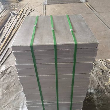 铁矿用不锈钢条缝筛板 直线振动筛 聚氨酯包边