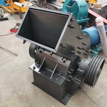 200x300型陶瓷砖块锤式破碎机 玻璃瓶粉碎机 邦耀卧式打砂机