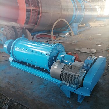 水泥陶瓷研磨用粉磨设备 粉煤灰干式球磨机 选矿用磨矿机