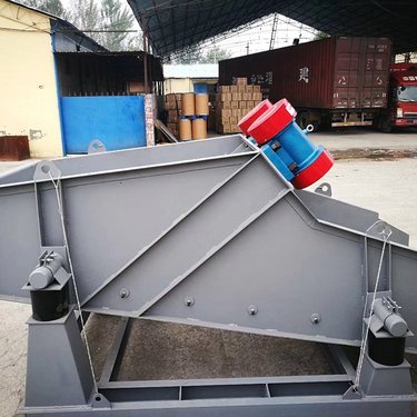 鑫达 单层多层化工直线筛 粉末颗粒直线振动筛分机食品不锈钢