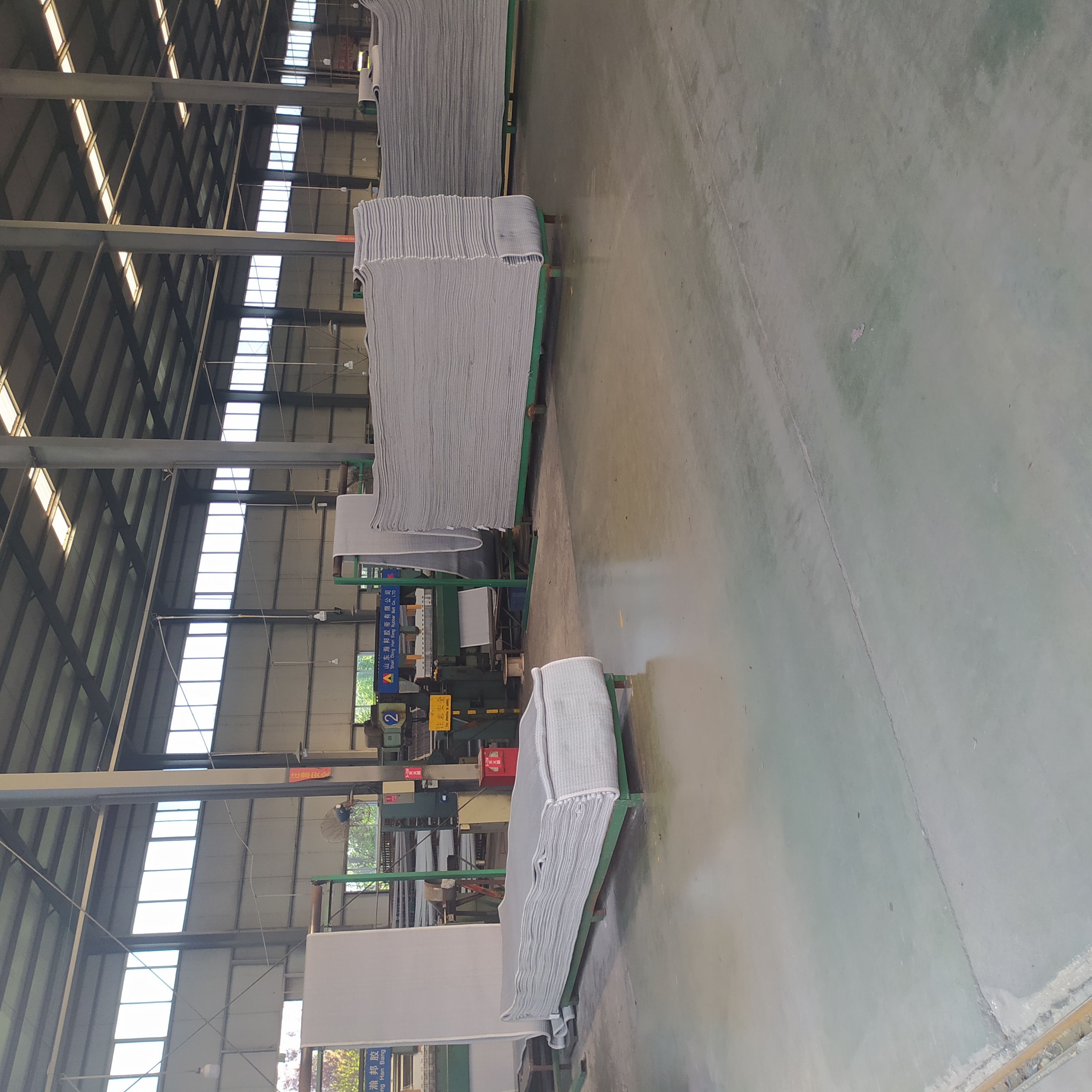 耐热橡胶输送带 工业环形传送带传输带 大倾角皮带 瀚邦