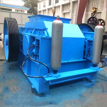 一鼎850x600对辊破碎机 液压双滚轮制砂机 风化石辊式打砂机