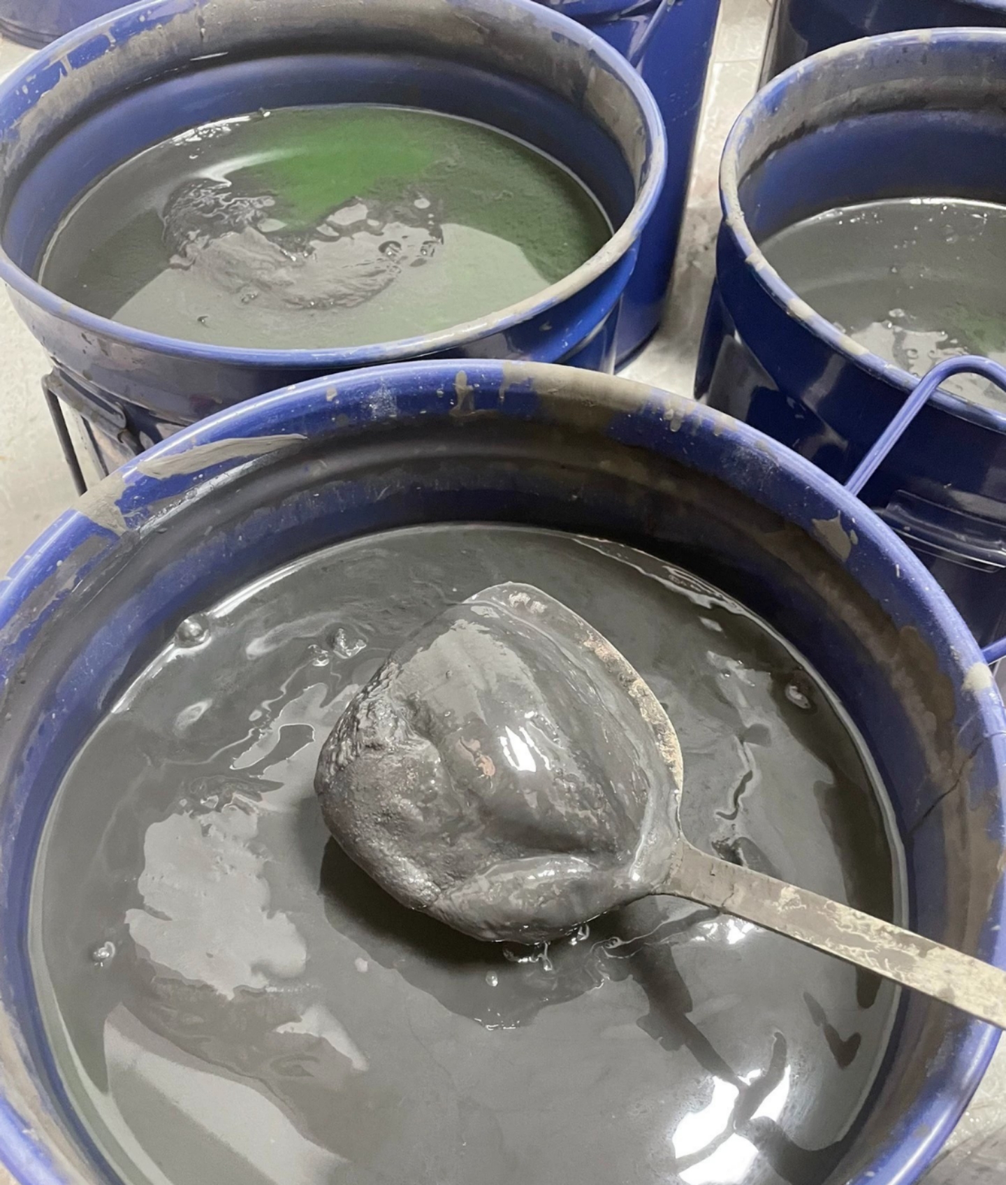 寮步大量回收氧化钨粉 钨泥 钨钢磨削料 以及其他粉末