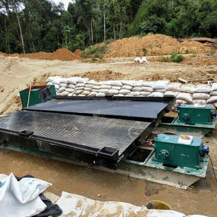 恒昌矿山6S选矿摇床 4.5米钢架定制款 提升矿石粉品位