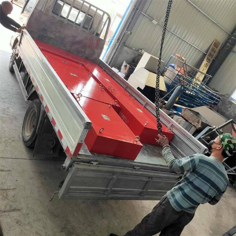 永磁自卸式除铁器 除铁器 管式除铁器 RCYB悬挂式除铁器 永磁除铁器