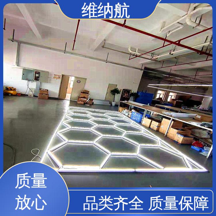 维纳航 长方形 新款蜂窝格栅方旋长条灯 售后无忧 车辆改装店