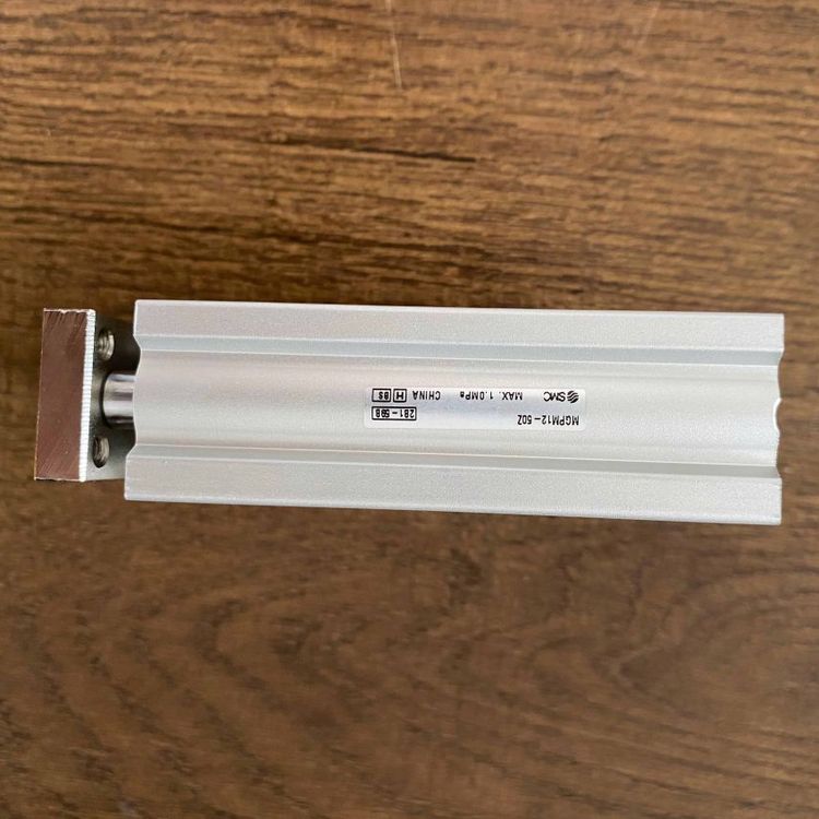 S--M--C--气缸 MGPM12-125Z MGPM12-50Z CDQ2B100-Z1U320-75+0DMZ-P3DWAZ 原装 现货