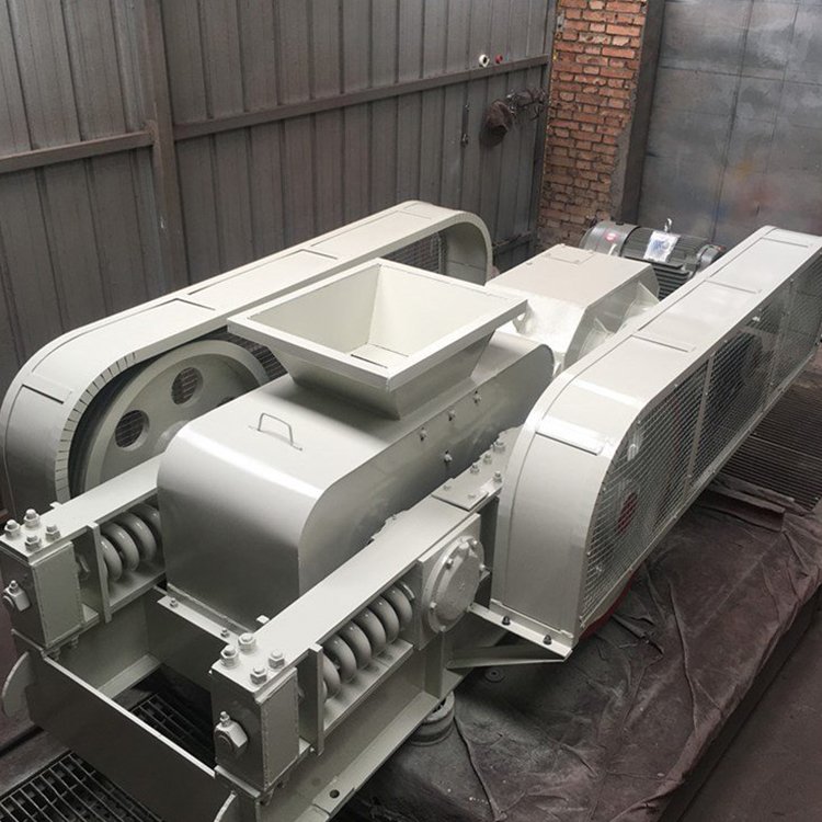 花岗岩对辊式破机操作简单 双辊石子粉机噪音低 煊力隆机械