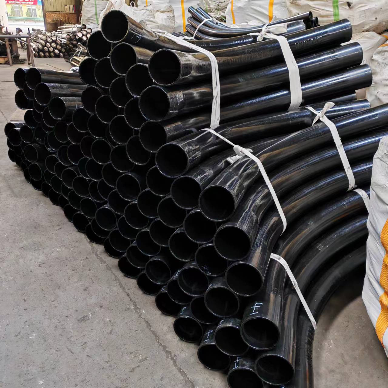 耐磨弯管180度无缝弯头镀锌碳钢管件库存充足发货及时