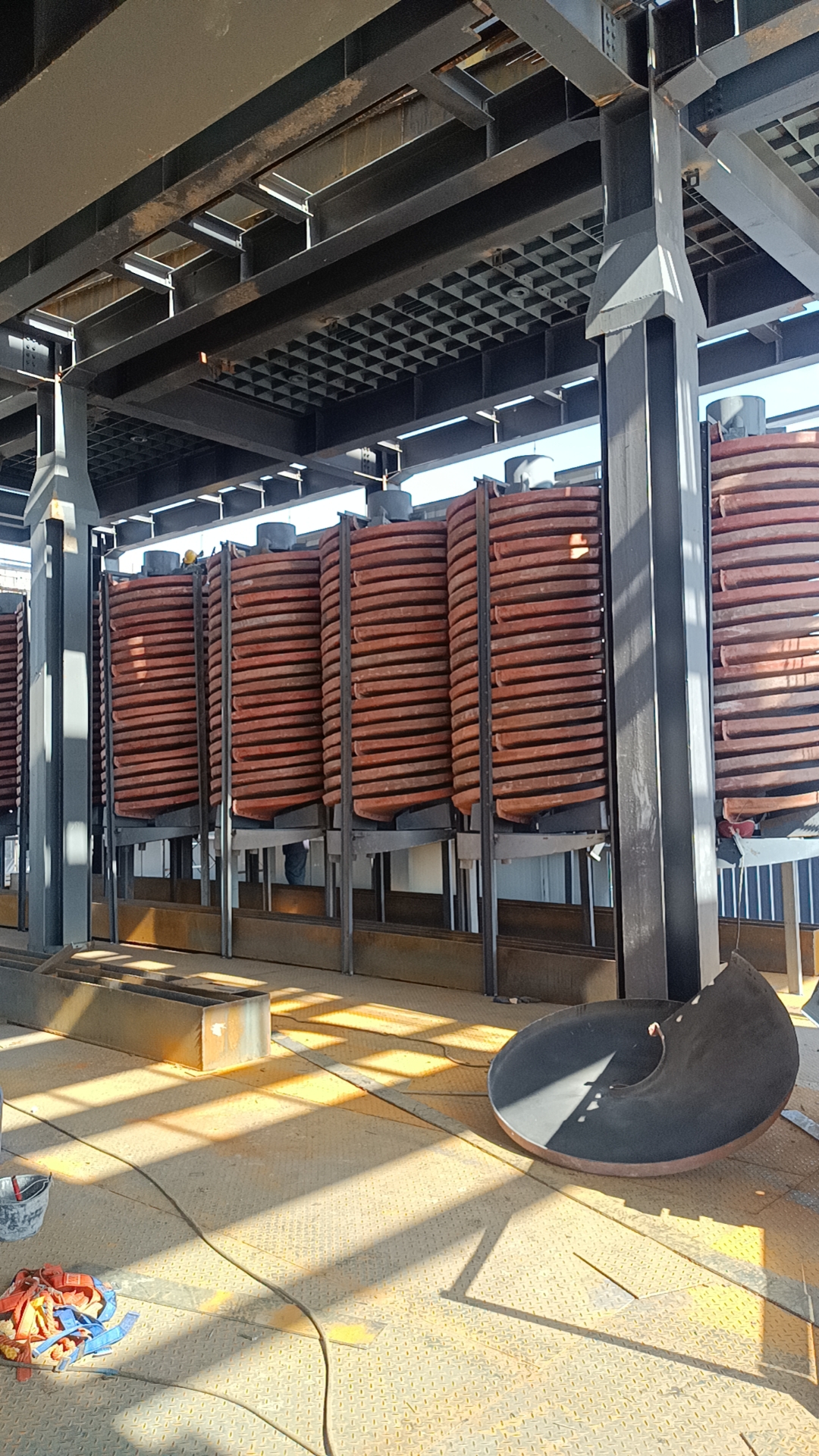 厂家现货5LL-1500型螺旋溜槽 耐火砖炉渣处理螺溜 矿用水洗重力分选