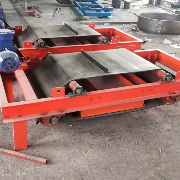 自卸式永磁除铁器 强磁除铁机器 HUAMAI 全自动除铁机厂家